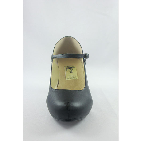 ZAPATOS NEGROS CON CORREA