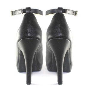 Zapatos negro con pulsera