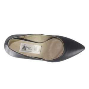 ZAPATOS NEGROS PUNTA PICO