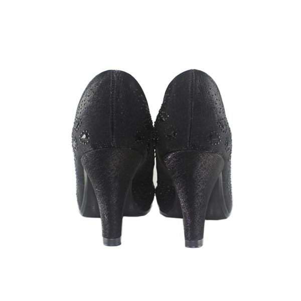 ZAPATOS NEGROS BAJOS PEDRERÍA